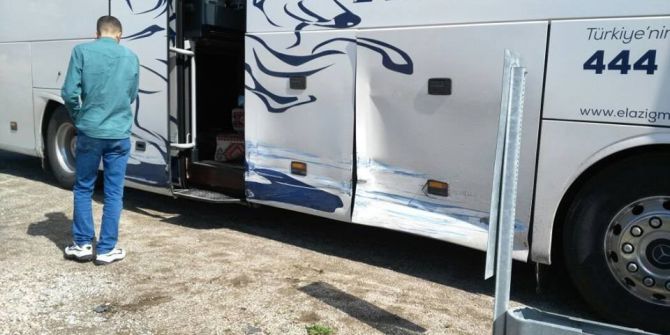 Akçadağ Yol Ayrımında Kaza: 1 Yaralı