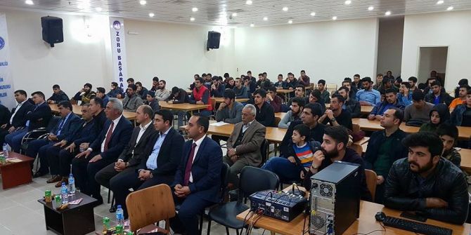 Erciş’te Öğrenciler Kandil Programı Düzenlendi