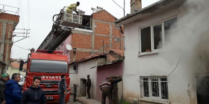 Dursunbey’de Korkutan Yangın