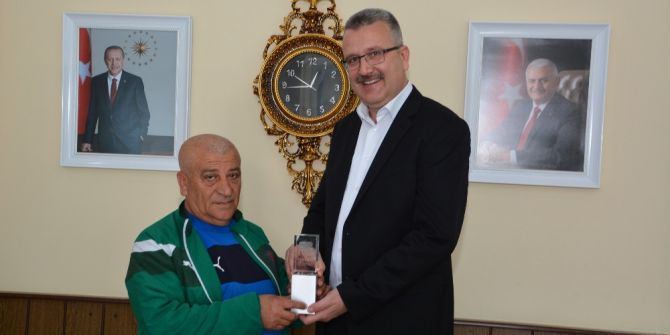 Hayat Kurtaran Masöre Ödül