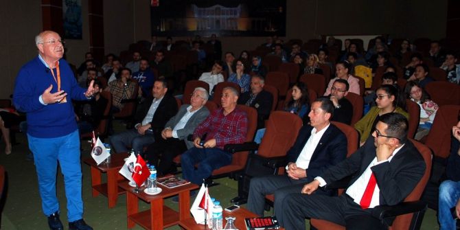 Türkiye’de Islak Mendili Bulan İş Adamı Salihli’de Tecrübelerini Anlattı