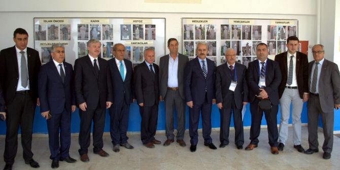 Geleneksel Türk Mezar Taşları Ulusal Sempozyumu Aydın’da Yapıldı