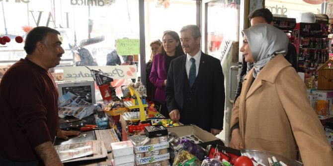 Milletvekili Canan Candemir Ve Tahmazoğlu, Akkent Esnafından “Evet“ Sözü Aldı