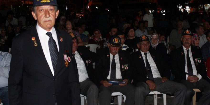 Kıbrıs Gazilerinden Demokrasi Nöbetine Destek