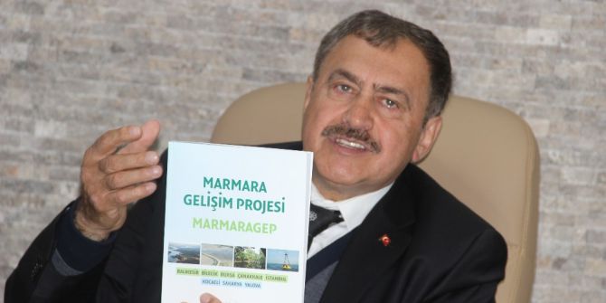 Orman Ve Baraj Havzasına Moloz Döken Yandı