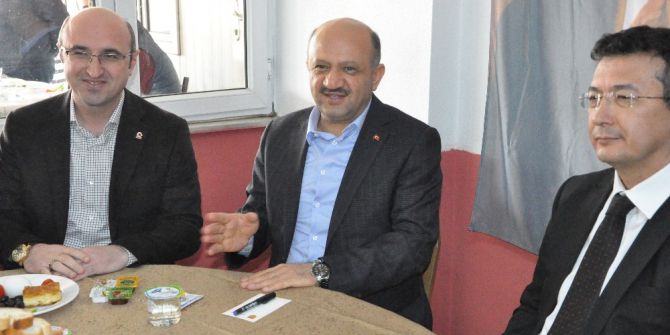 Milli Savunma Bakanı Işık: “Bugün Hayır Diyenler Bu Sistemin Parlamenter Sistem Olmadığını İyi Biliyorlar”