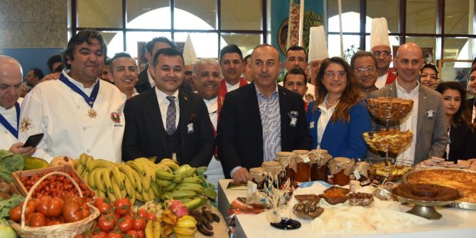 Bakan Çavuşoğlu: “Türk Mutfağı İyi Tanıtılmalı”