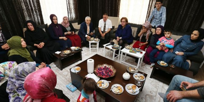 Başkan Pekdaş’tan Kadifekalelilere Müjde