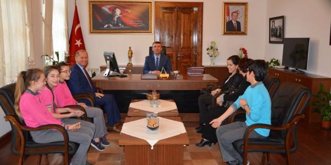 Öğrencilerden Kaymakam Sırmalı’ya Teşekkür Ziyareti