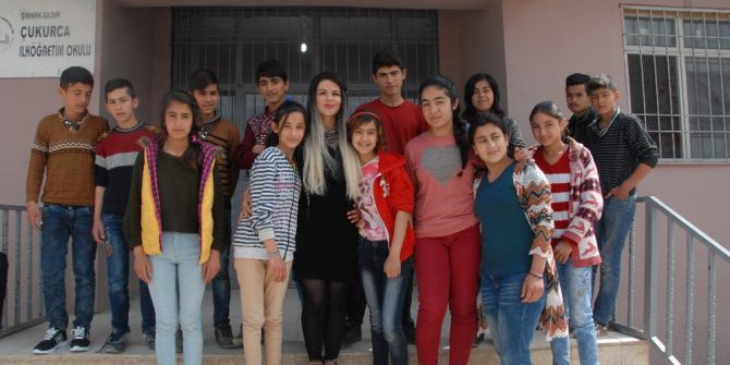 İstanbul’dan Silopi’ye Öğrencilerini Görmeye Geldi