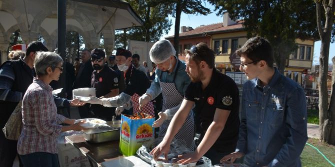 Şehitler İçin Mevlit Okutuldu, Mehteren Takımı Gösteri Yaptı