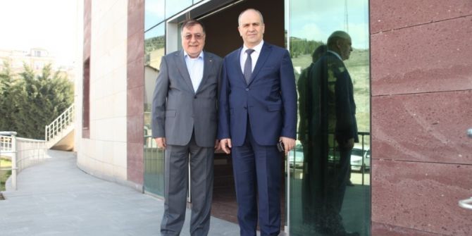 Emniyet Müdürü Artunay, Parmaksız’ı Ziyaret Etti