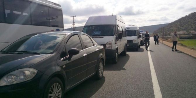 Mardin-diyarbakır Karayolunda Bomba Araması Yapıldı