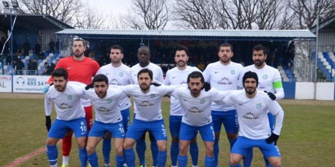 Başkan Albayrak Ergene Velimeşe Sporun Şampiyonluğunu Kutladı