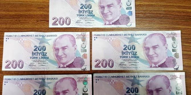 Piyasaya Sahte Para Süren Kalpazanlar Yakalandı