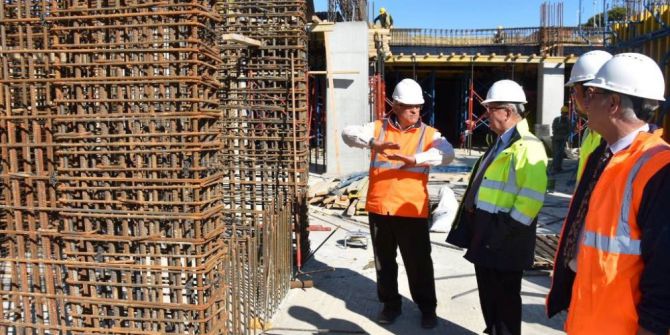 Başkan Albayrak Yeni Hizmet Binasının İnşaatını Gezerek Brifing Aldı
