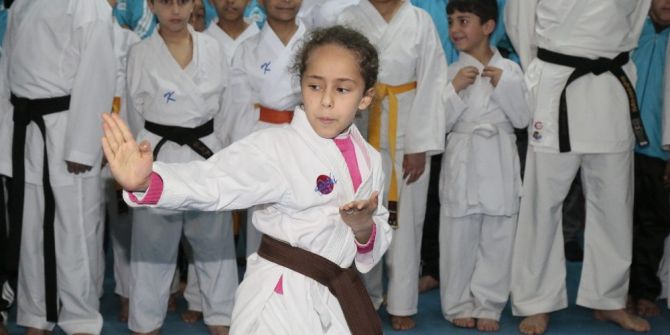 Başkan Ekinci Spor Salonunun Açılışını Yaptı