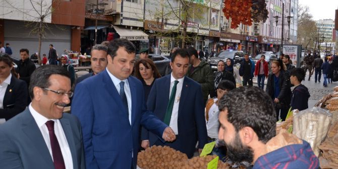 Başkan Atilla Ve Özkan Sur Esnafının Sorunlarını Dinledi