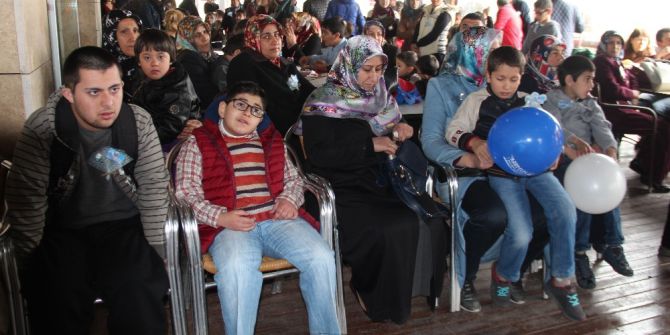 Elazığ’da ’Dünya Otizm Farkındalık Günü’ Kutlandı