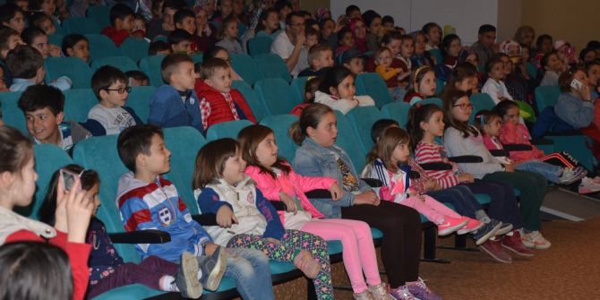 Bozüyük’te Çocuklar İçin Tiyatro Şöleni