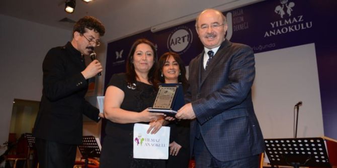 Otizm Farkındalık Ayı Çekmeköy’de Kutlandı