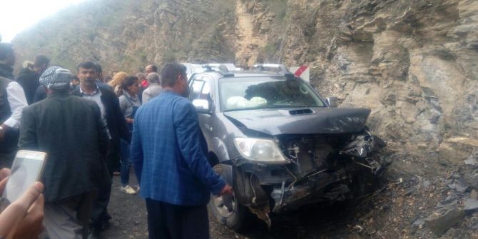 Kayadan Kaçarken Kaza Yaptı