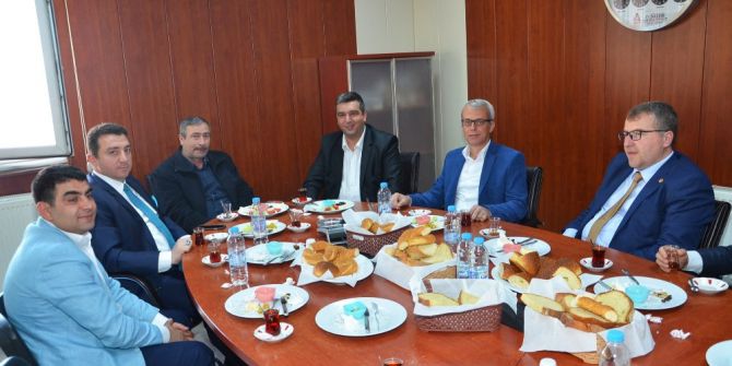 Başkan Bakıcı Taşıyıcılar Kooperatifinde Şoförler İle Bir Araya Geldi