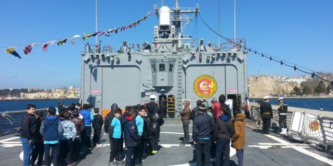 Öğrenciler Gökçeada Firkateynini Gezdi