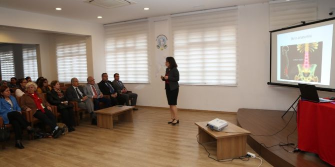 Efeler Halkı ’Sağlık Okulu’ İle Bilinçleniyor