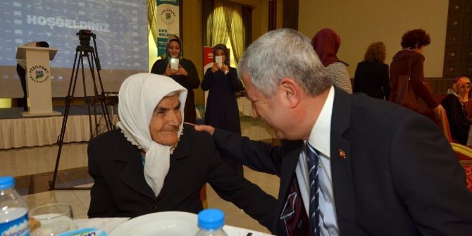 Yeşilyurt Belediyesi Yaşlıları Ağırladı