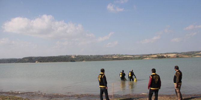 Vahşi Cinayette Kullanılan Tabancalar Gölde Arandı
