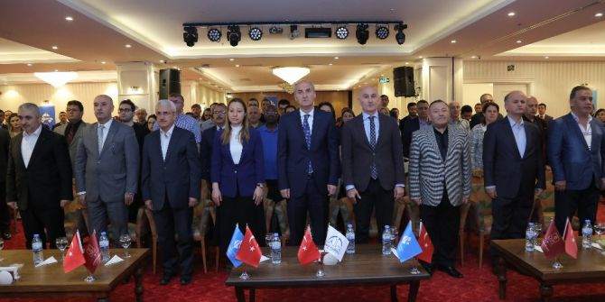 Hkü’den Belediye Personeline Eğitim Sertifikası