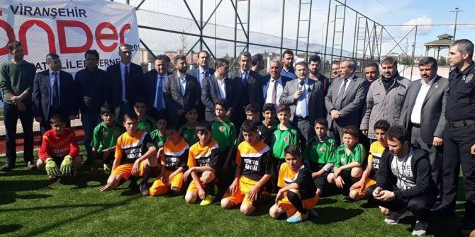 Kaymakam Ömer Çimşit, Futbol Turnuvasına Start Verdi