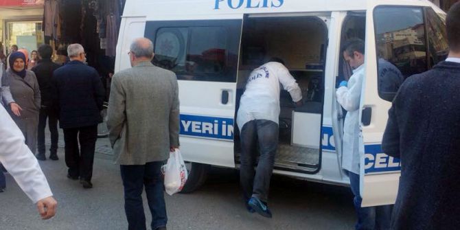 Tartıştığı Kocasını Bıçakla Yaraladı