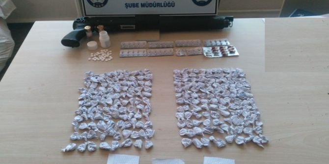 Uyuşturucu Operasyonunda Yakalanan Şahıs Tutuklandı