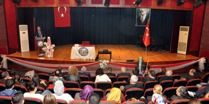 Ramazan Kurtoğlu, Nazilli’de Küresel Para Savaşları Ve Türkiye’yi Konuştu