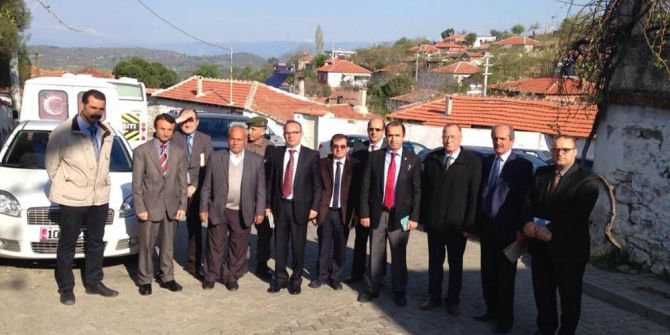 Burhaniye’ De Kaymakam Öner Okul Ziyaretlerine Devam Ediyor