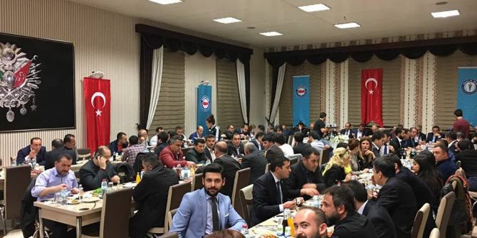 Sağlık-sen Genel Başkanı Memiş, "15 Temmuz’da Etle Tırnağın Ayrılmadığı Gösterildi"