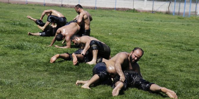 Döşemealtı Güreş Takımı Yağlı Antrenmanlara Başladı