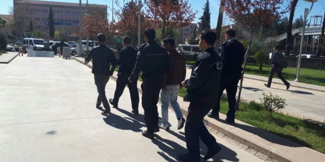 Adıyaman Adliyesinde Kavga: 2 Yaralı