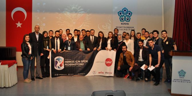 Neü’de “Herkes İçin Spor Ve Rekreasyon” Konulu Konferans Yapıldı