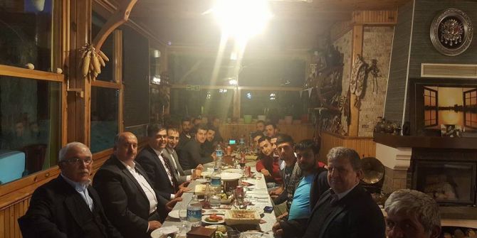 Başkan Yalçın’dan Pazaryerispor Oyuncuları Onuruna Yemek