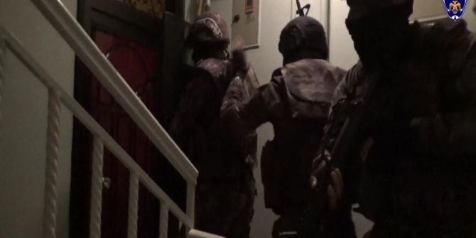 Emniyet Tarafından Yapılan Operasyonlarda Aranan 10 Şahıs Yakalandı