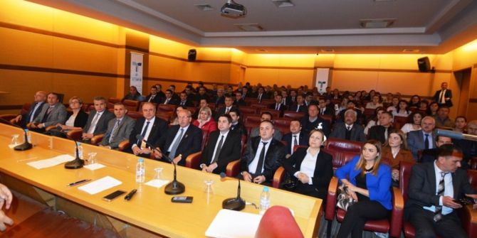 Başkan Albayrak: “Hayatımızın Parçası Olan Sosyal Medyayı En İyi Şekilde Kullanmalıyız”