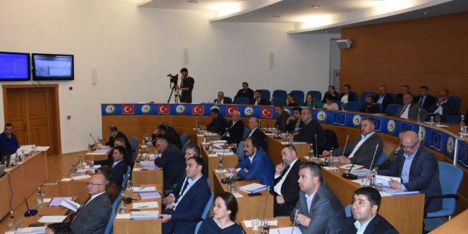 Düzce Belediyesi Faaliyetleri Onaylandı