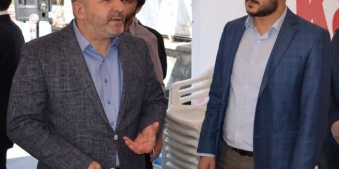 Mustafa Baloğlu ‘Evet’ Çadırlarını Gezdi