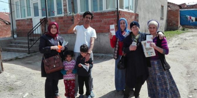 Ak Kadınlar Köy Ziyaretlerinde