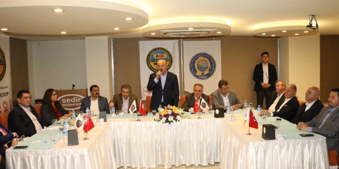 Bakan Çavuşoğlu, Esnaf Ve Sanatkarlarla Buluştu