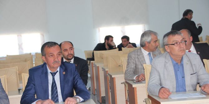 Mhp’li Meclis Üyeleri Komisyonlarda İstifa Etti