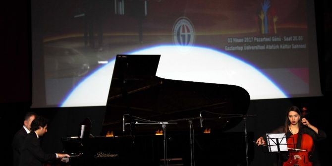 Otizmli Üç Piyanistten Muhteşem Konser